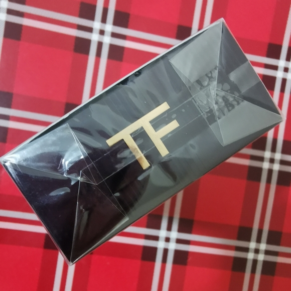 TOM FORD Velvet Orchid 30ml - Picture 3 of 5